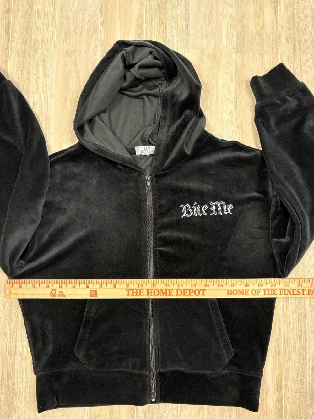 Black 'Bite Me' Bling Velour Zip Hoodie Medium McBling Y2K Style Mall Goth - Picture 9 of 10